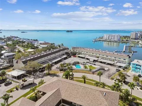 433 S Paula Dr #24, Dunedin, FL 34698