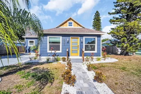 4933 Newton Ave S, Gulfport, FL 33707
