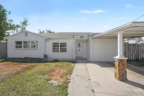 2910 W Burke St, Tampa, FL 33614