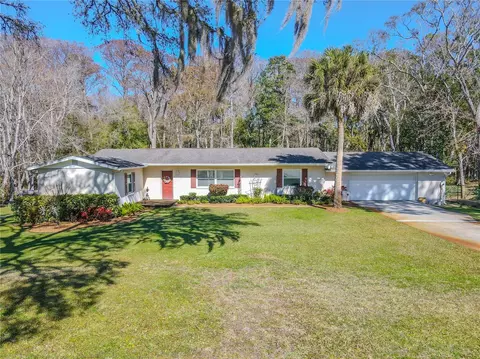 9251 Star Trl, New Port Richey, FL 34654