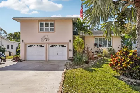 13476 Binglewood Ave, Seminole, FL 33776