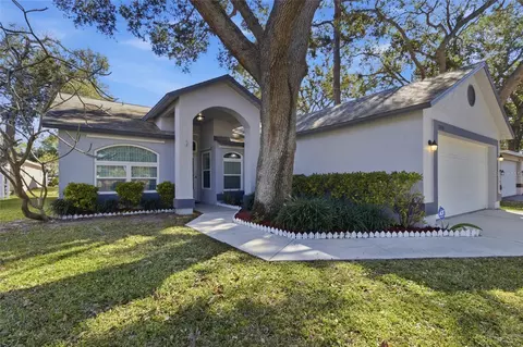12041 68th St, Largo, FL 33773