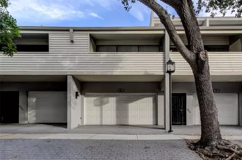 301 2nd St N #10, Saint Petersburg, FL 33701