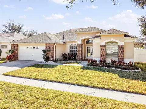 1818 S Ridge Dr, Valrico, FL 33594