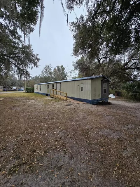 20 SW 3rd St, Webster, FL 33597 photo 4