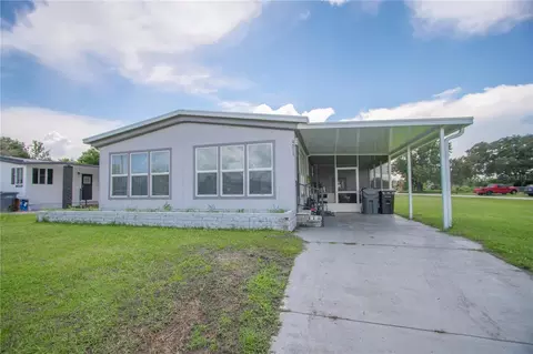 9015 Sarah Dr, Polk City, FL 33868