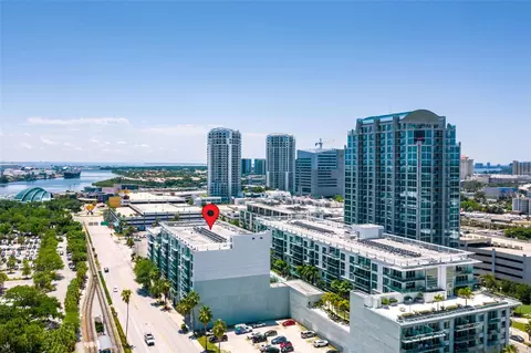912 Channelside Dr #2517, Tampa, FL 33602
