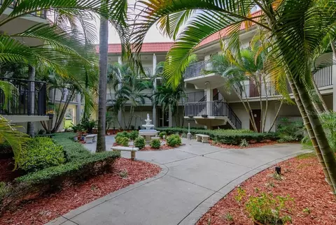 2700 Bayshore Blvd #2310, Dunedin, FL 34698