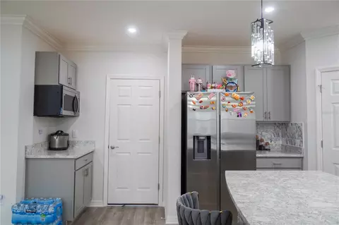 Kitchen - 12288 Cypress Branch St, Riverview, FL 33579 photo 4 of 10
