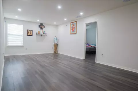 Living - 12288 Cypress Branch St, Riverview, FL 33579 photo 1 of 2