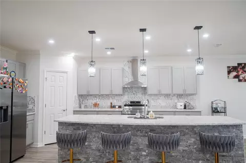 Kitchen - 12288 Cypress Branch St, Riverview, FL 33579 photo 7 of 10