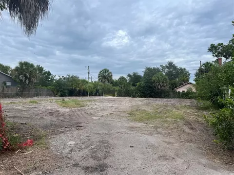 2018 43rd St S, Saint Petersburg, FL 33711