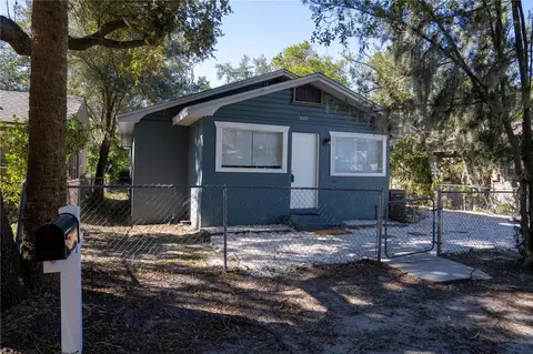 8122 N Marks St, Tampa, FL 33604