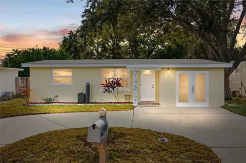 10578 117th Dr, Largo, FL 33773