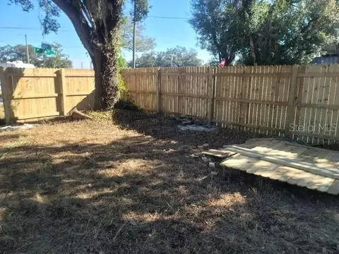 2802 N 76th St, Tampa, FL 33619