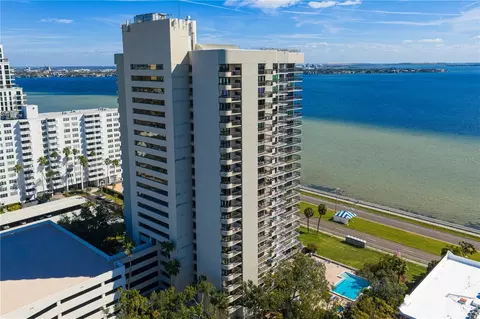 2413 Bayshore Blvd #1504, Tampa, FL 33629