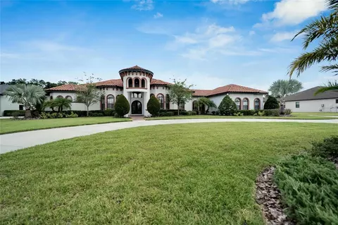 304 Hawk Talon Dr, Lithia, FL 33547