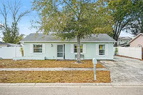 6515 Spanish Moss Cir, Tampa, FL 33625