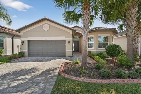 15512 Corona Del Mar Dr, Wimauma, FL 33598