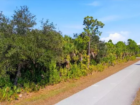 17378 Quincy Ave, Port Charlotte, FL 33948