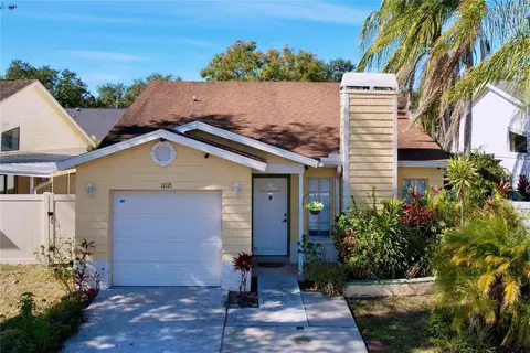11115 Cherrywood Ln, Riverview, FL 33579