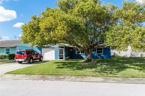 5121 Larch Ln, New Port Richey, FL 34653
