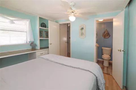 107 E Saint Johns Way, Apollo Beach, FL 33572 photo 10