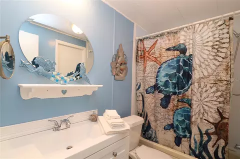 107 E Saint Johns Way, Apollo Beach, FL 33572 photo 12