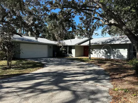 1423 Meadow Lark Rd, Spring Hill, FL 34608