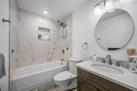 Bath - 7149 Spruce Dr, Weeki Wachee, FL 34607 photo 3 of 5