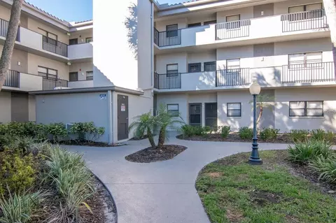2650 Countryside Blvd #F303, Clearwater, FL 33761