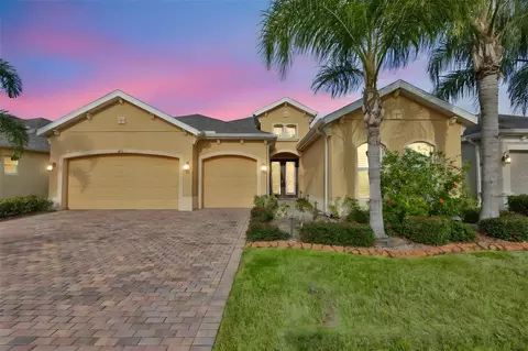1731 Pacific Dunes Dr, Sun City Center, FL 33573