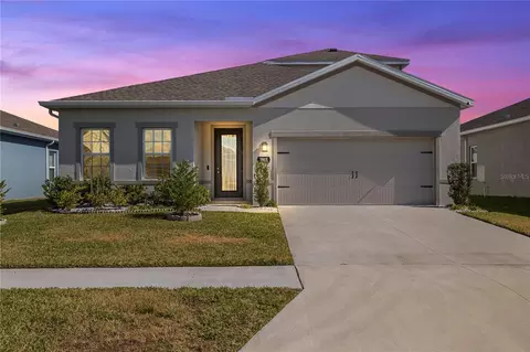 7915 Greenway Ave, Wesley Chapel, FL 33544