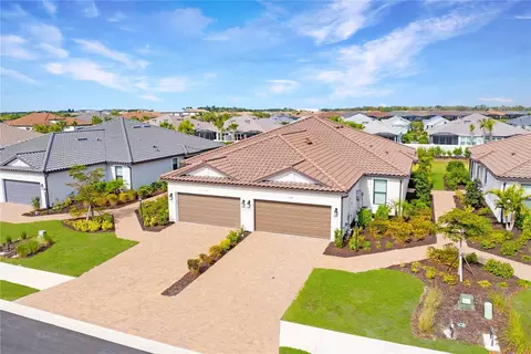 16135 San Donato Pl, Bradenton, FL 34211
