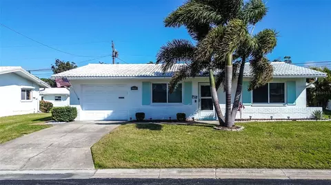 14131 89th Ave, Seminole, FL 33776