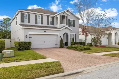 Exterior - 1565 Feather Grass Loop, Lutz, FL 33558 photo 10 of 11