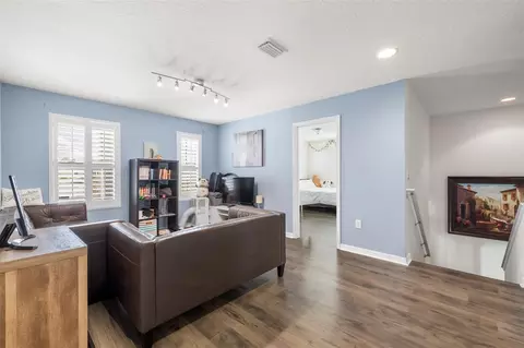 Entry Way - 1565 Feather Grass Loop, Lutz, FL 33558 photo 6 of 7