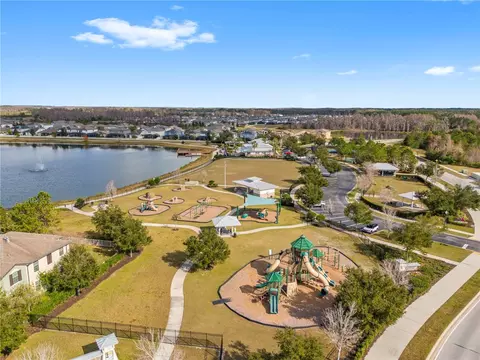 View/Area - 1565 Feather Grass Loop, Lutz, FL 33558 photo 8 of 9