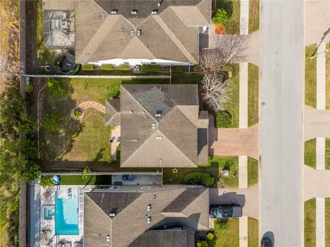 View/Area - 1565 Feather Grass Loop, Lutz, FL 33558 photo 6 of 9