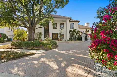7313 Pelican Island Dr, Tampa, FL 33634