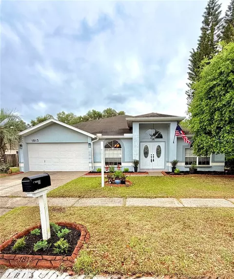 1813 Dockside Dr, Valrico, FL 33594