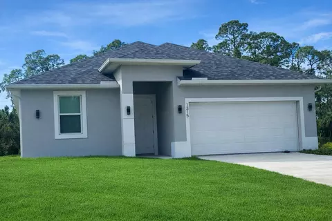 1315 E Benbow Cir, Labelle, FL 33935