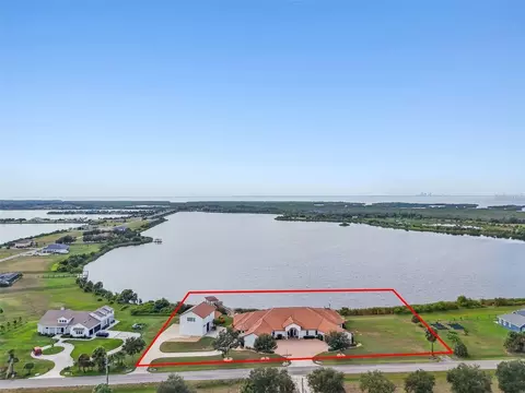 3215 Gulf City Rd, Ruskin, FL 33570