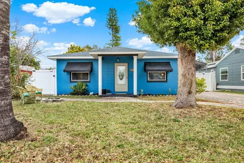 1322 Freemont St S, Gulfport, FL 33707