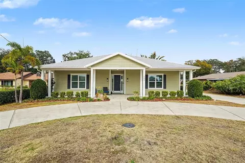 605 Manatee Dr, Ruskin, FL 33570