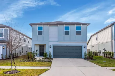 1095 Kistna Dr, Zephyrhills, FL 33540