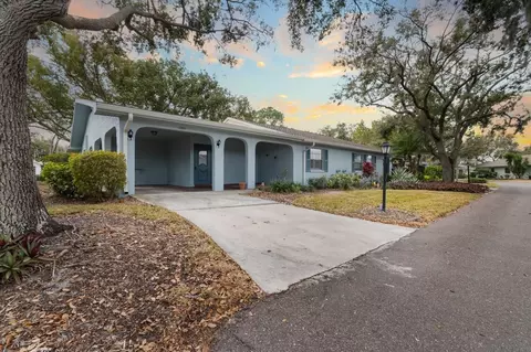 1102 Harefield Cir, Sun City Center, FL 33573