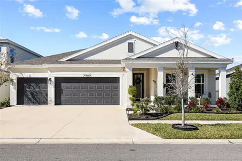 5989 Golden Nettle Dr, Apollo Beach, FL 33572