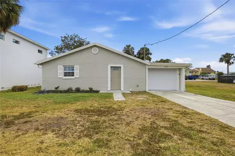 7410 Mako Dr, Hudson, FL 34667