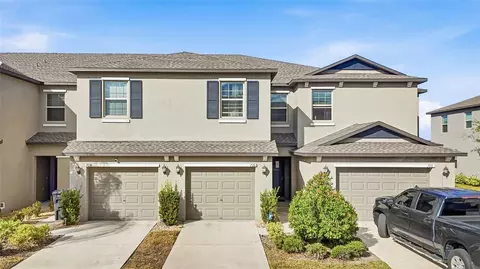 726 Royal Empress Dr, Ruskin, FL 33570